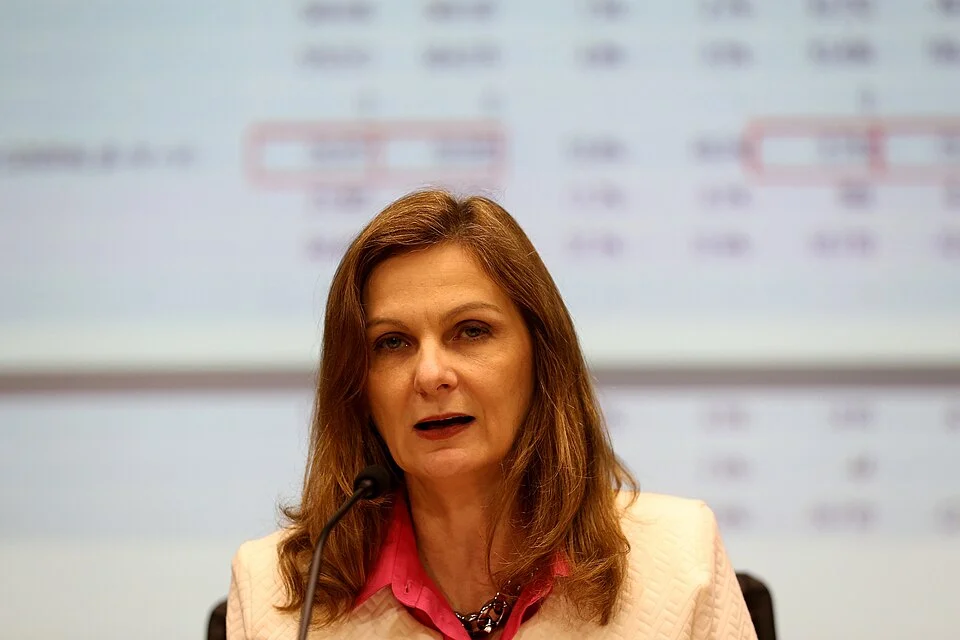 Como aumentar score Serasa rapido e analise de birôs de credito